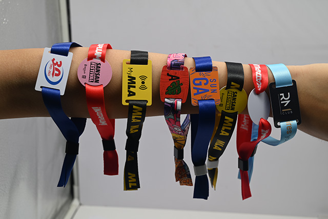 �������񿨵��ص�����Щ��������������